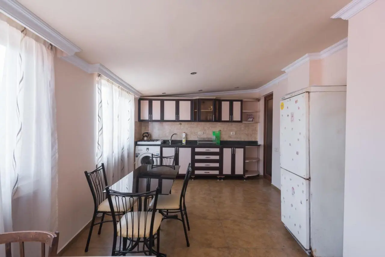 Guesthouse Gorgasali 57