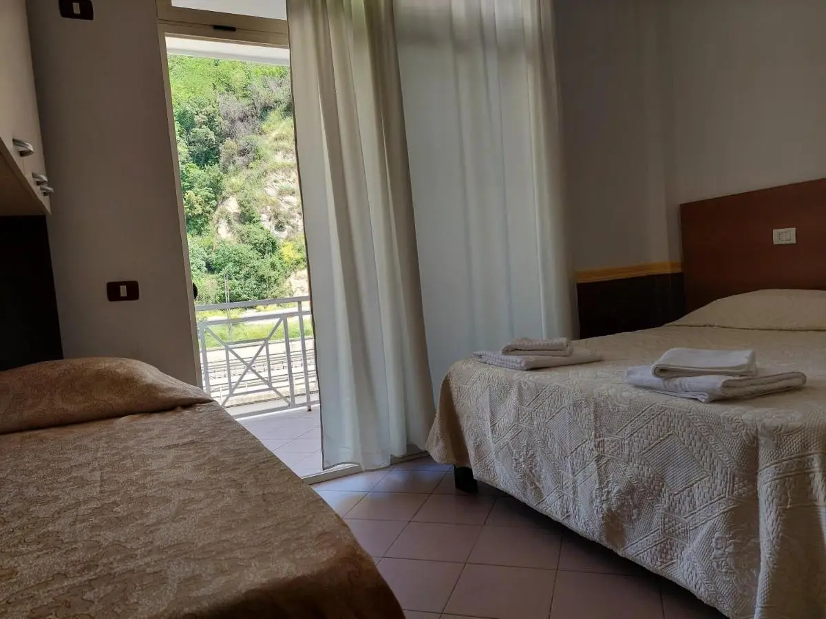 Hotel Nacional Durres