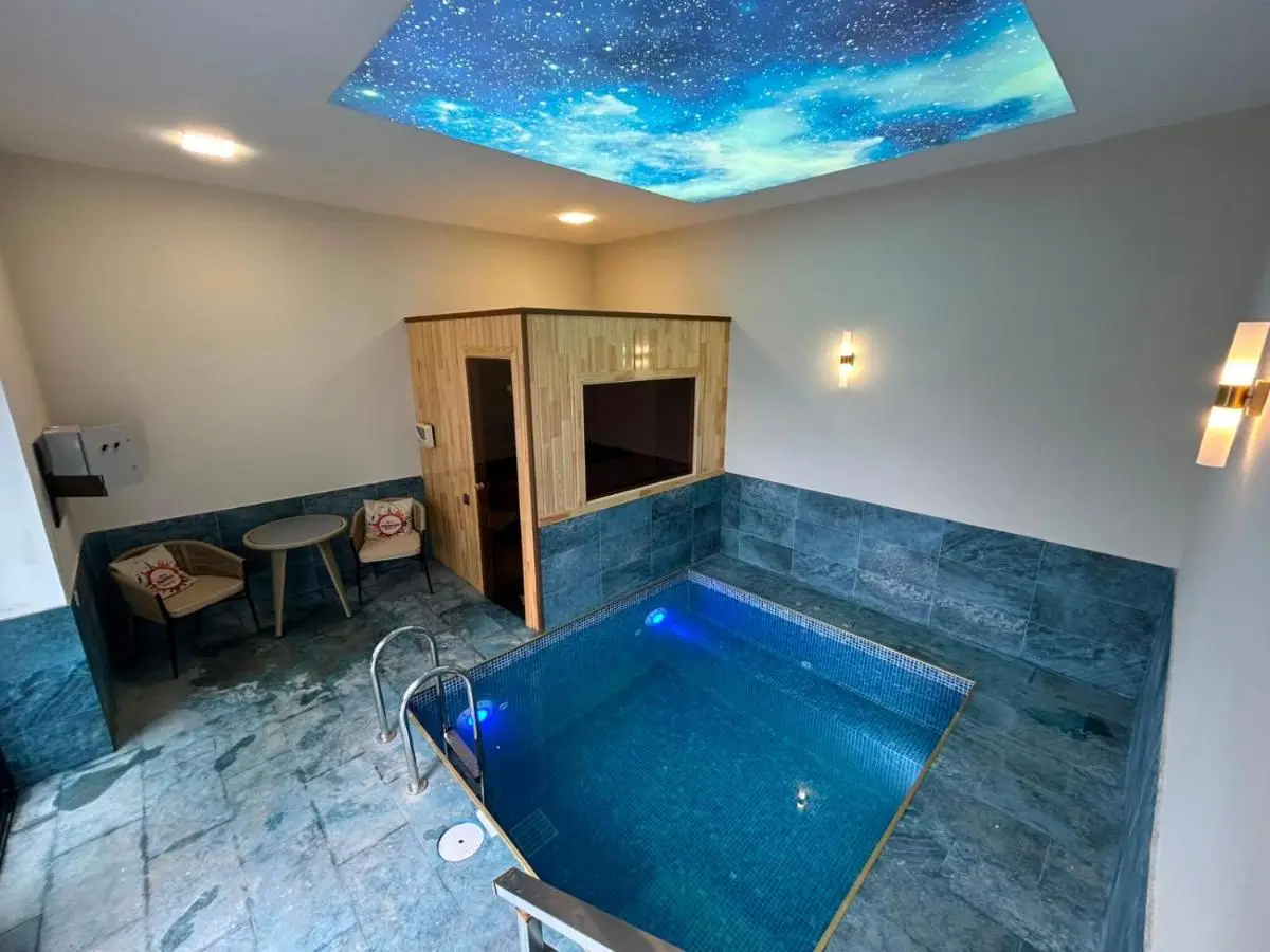 Roman's Spa & Villas