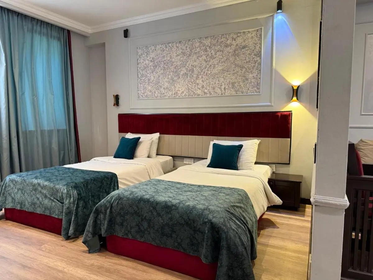 Hazz Central Hotel