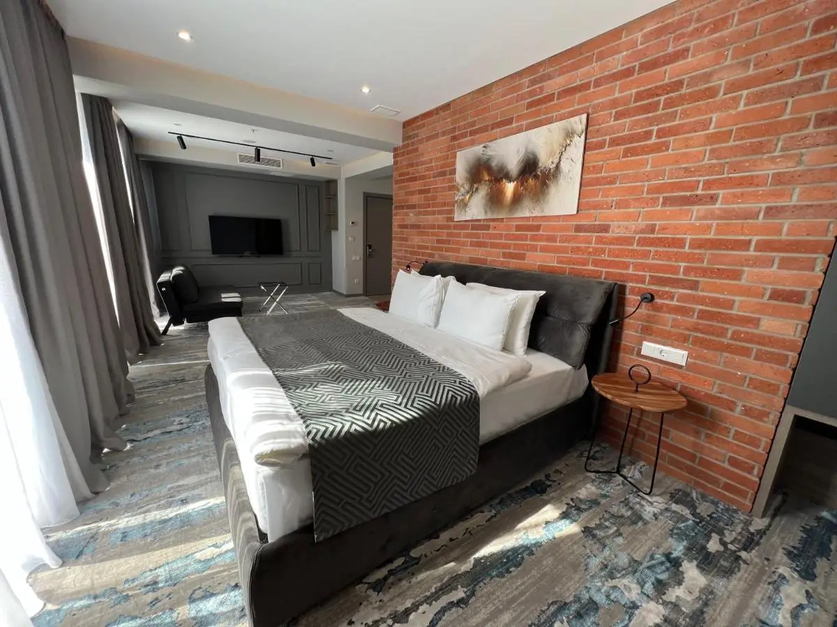Hotel Address 9D