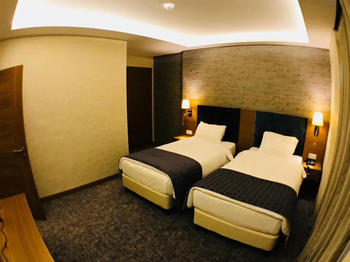 Garden Zara Hotel