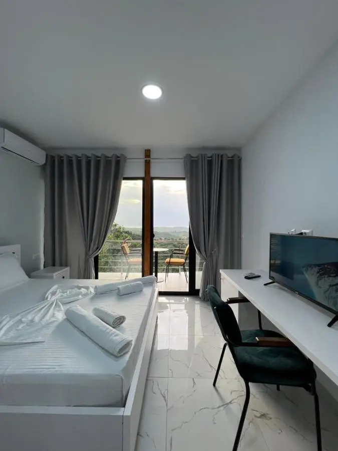 Restorant Hotel Xheni