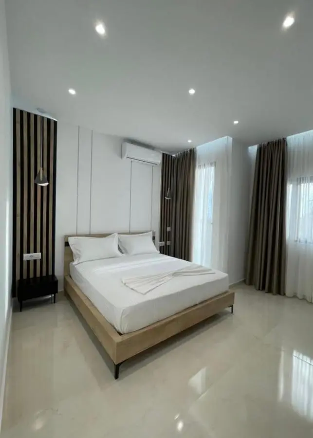 Villa Xhefri 2