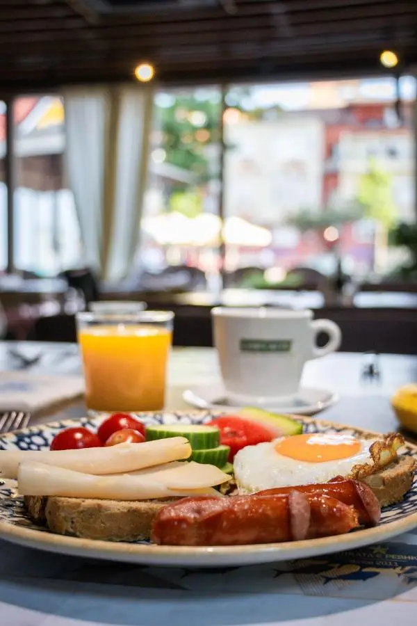 Bazaar Hotel