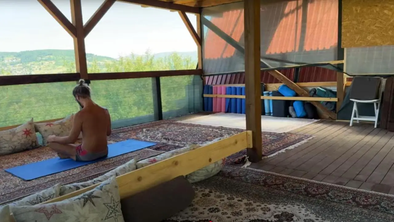 Bosnian Pyramid Glamping