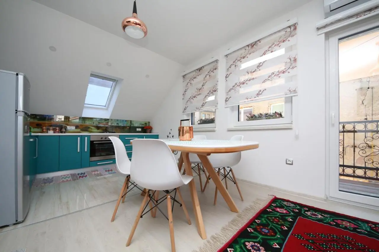 Apartment STARI LISAC