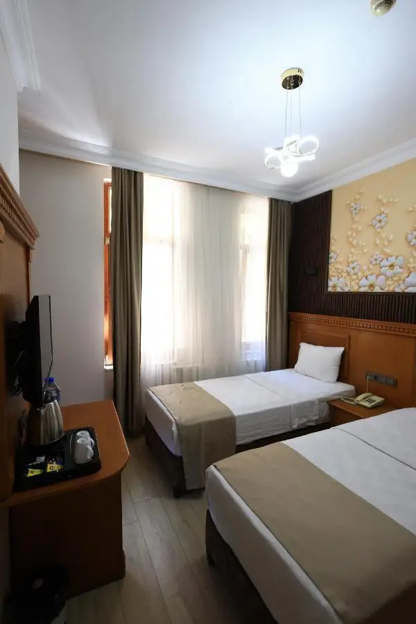 New House Hotel