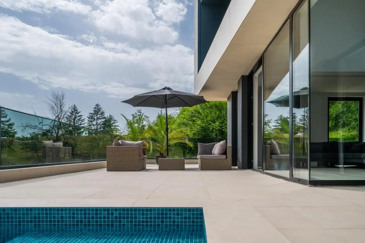 The Villa O