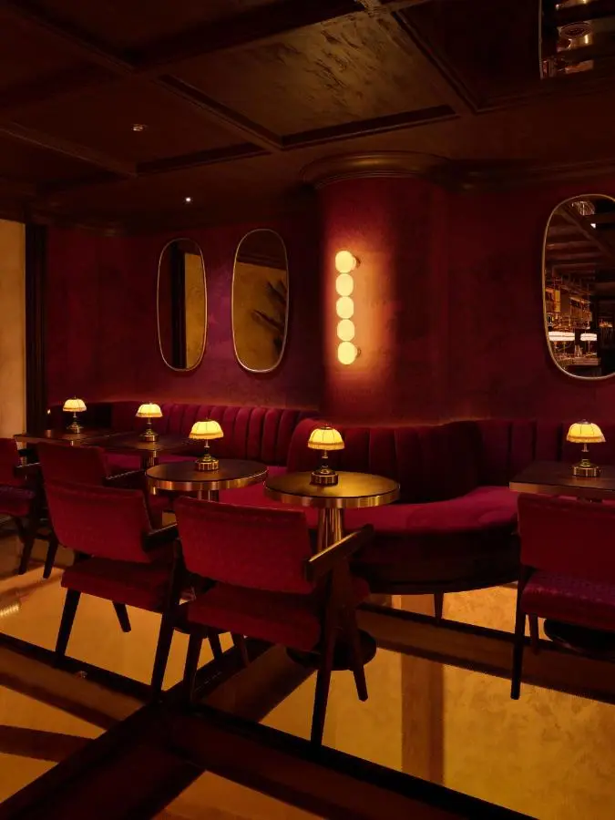 Shining Star Hotel