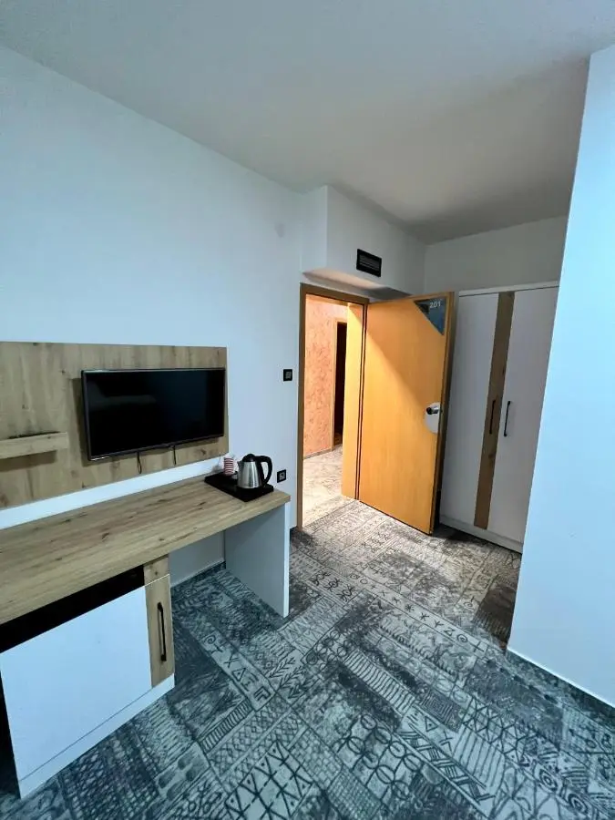 Hotel Brkić Sarajevo Airport - Free Parking