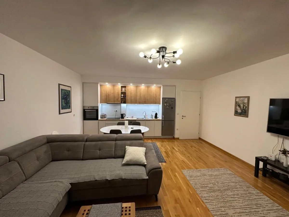 Apartment Nadia 3min from Old Bridge with FREE Garage
