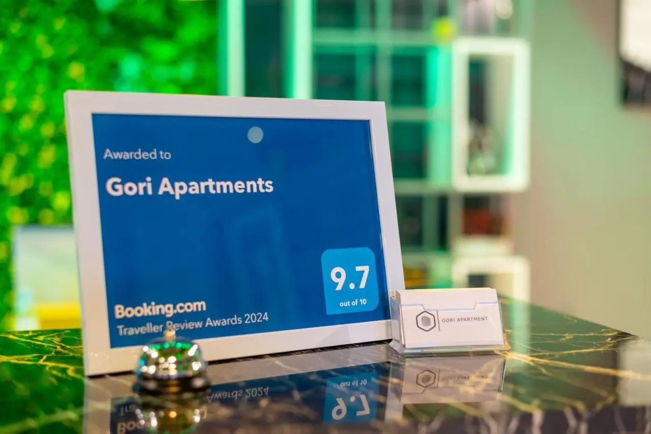 Gori Apartments