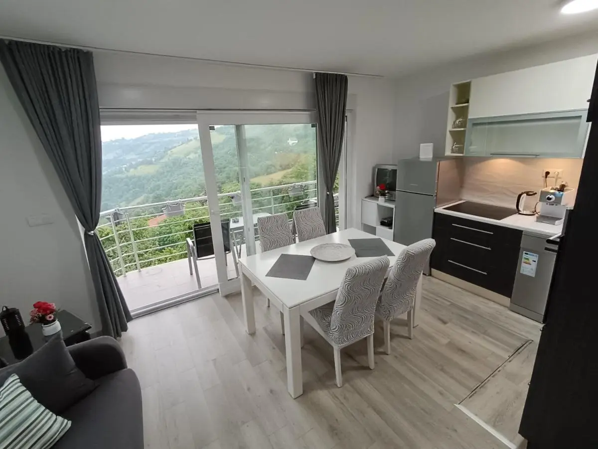 Nahorevo apartment