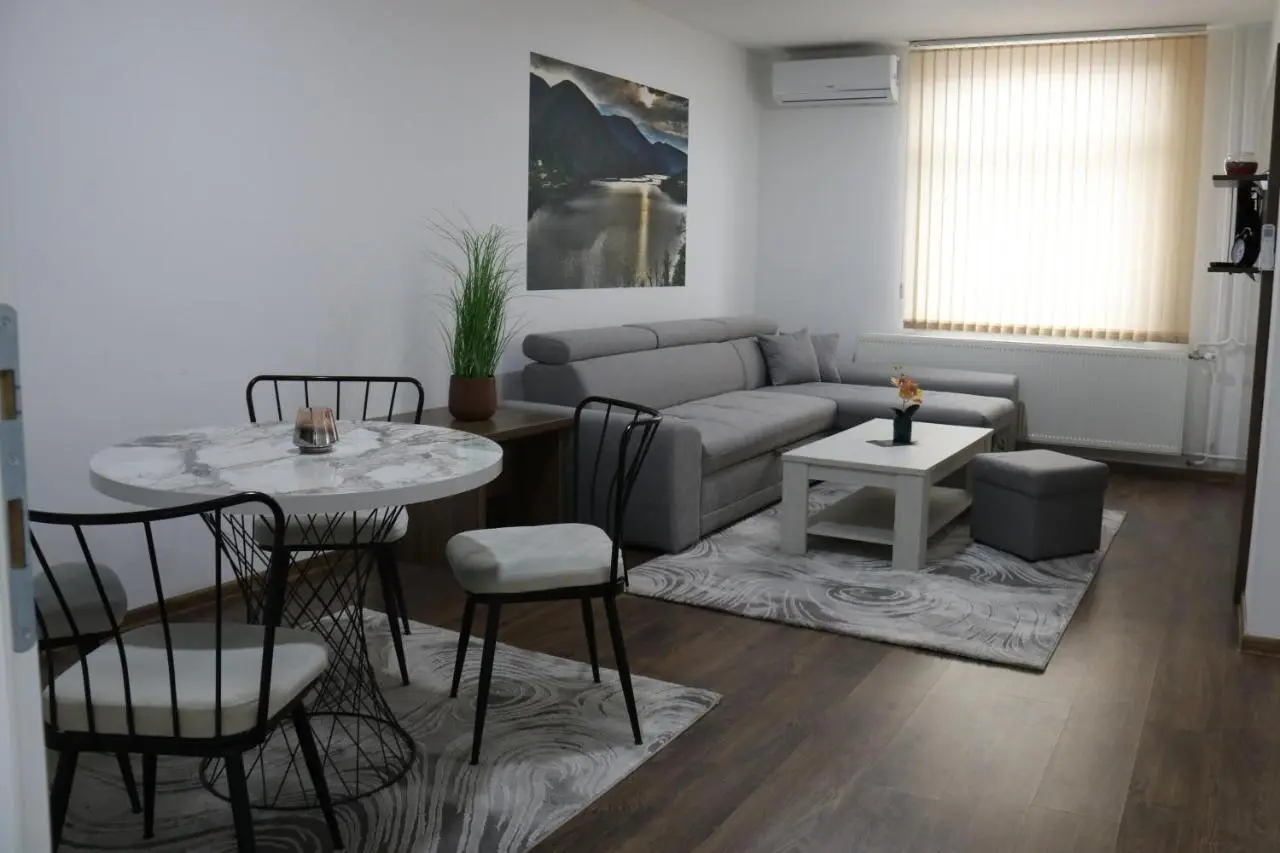 Royal City Apartments