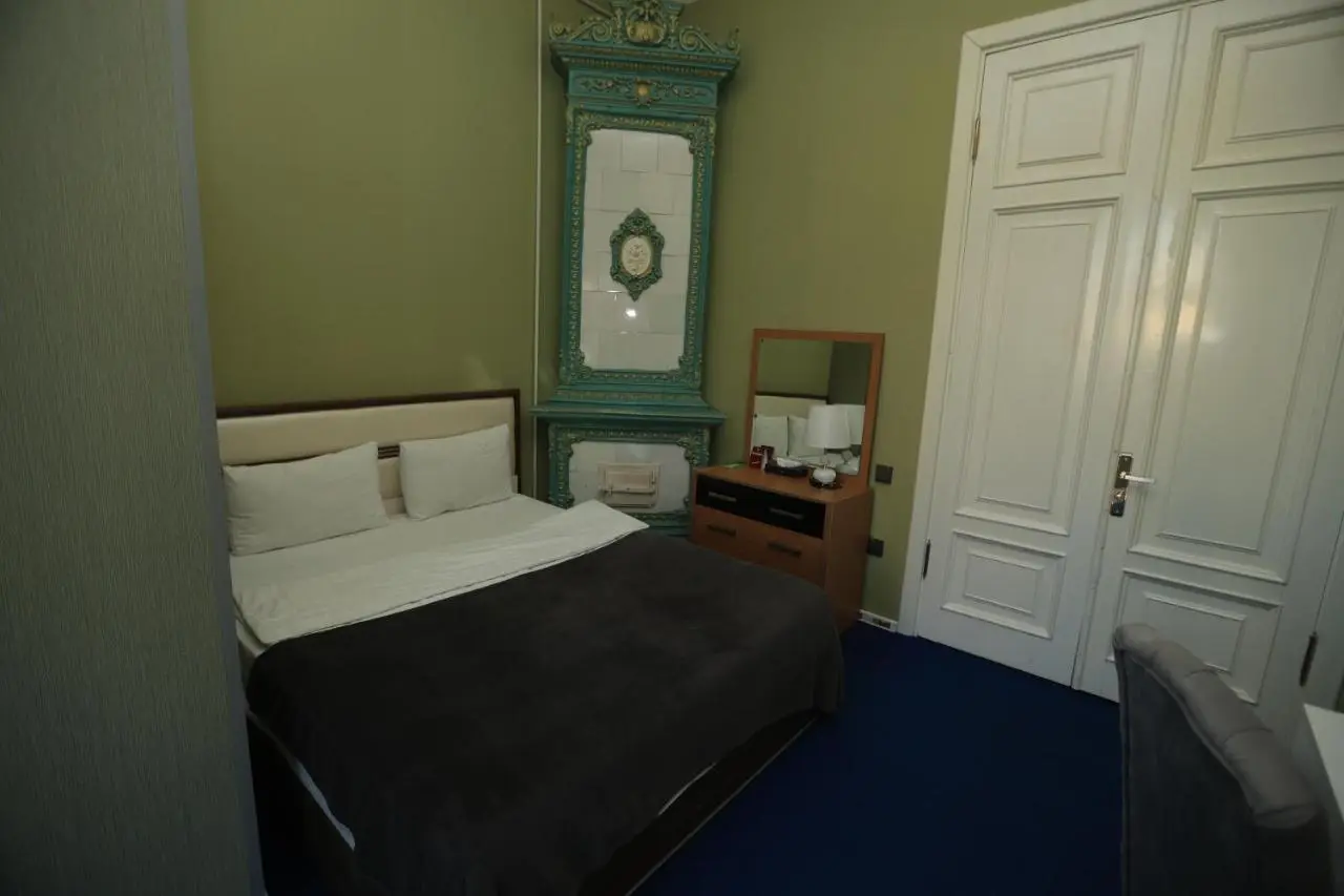 NH Nizami Hotel