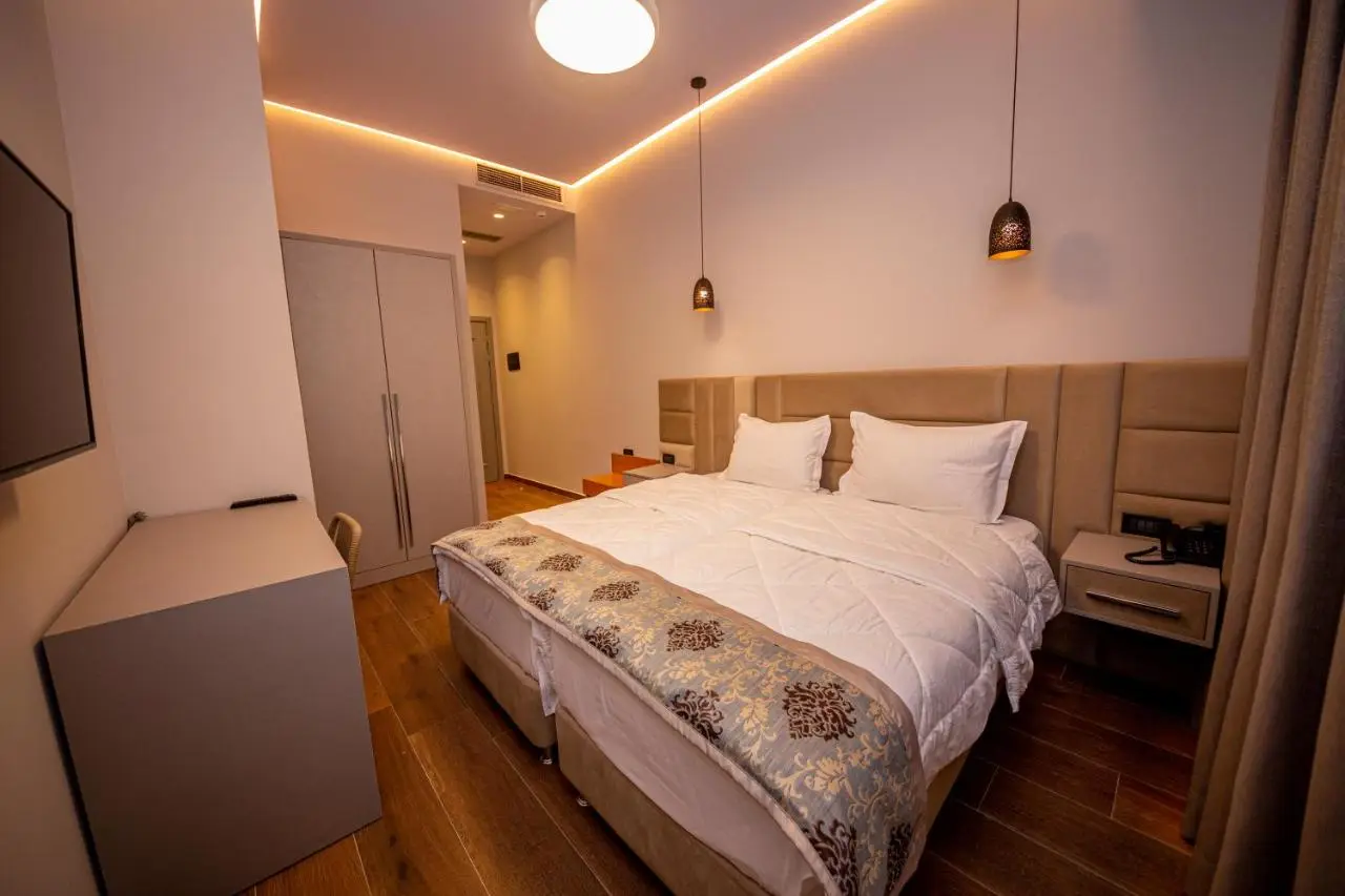 City Center Hotel