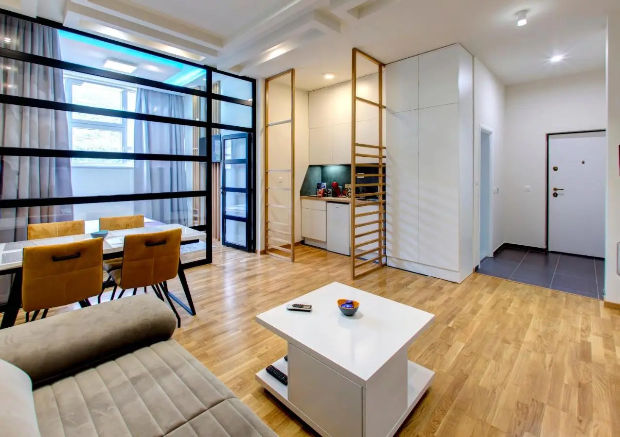 APARTMANI DOLINA SUNCA
