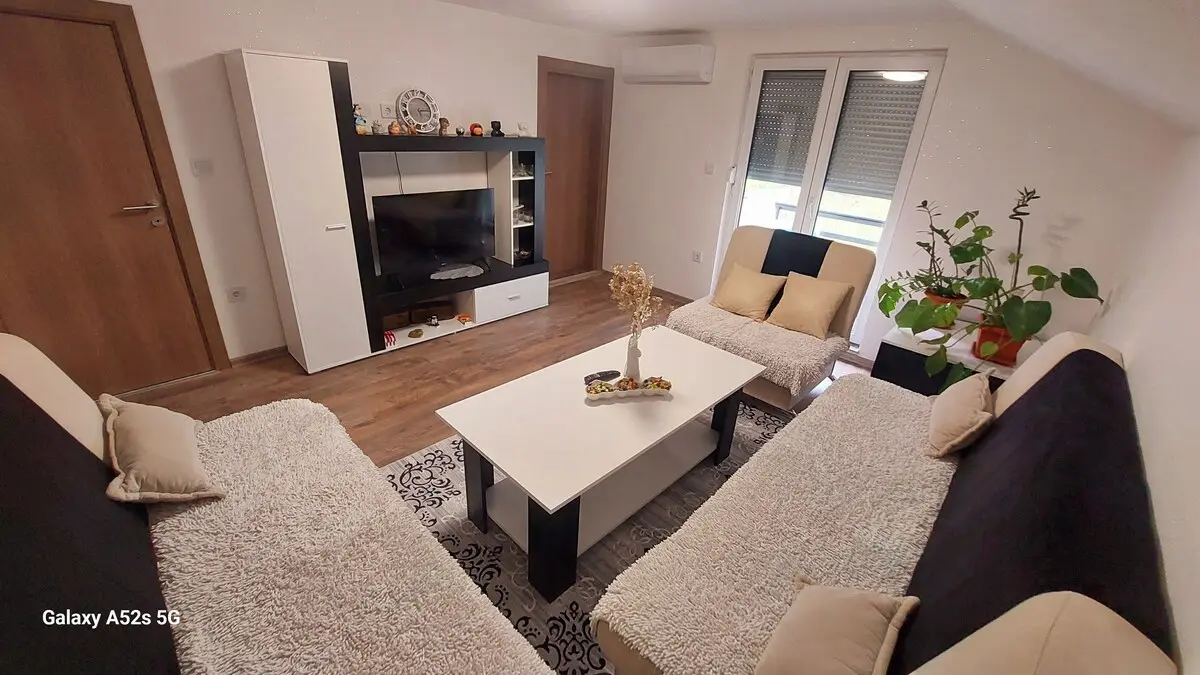 Apartment Aris