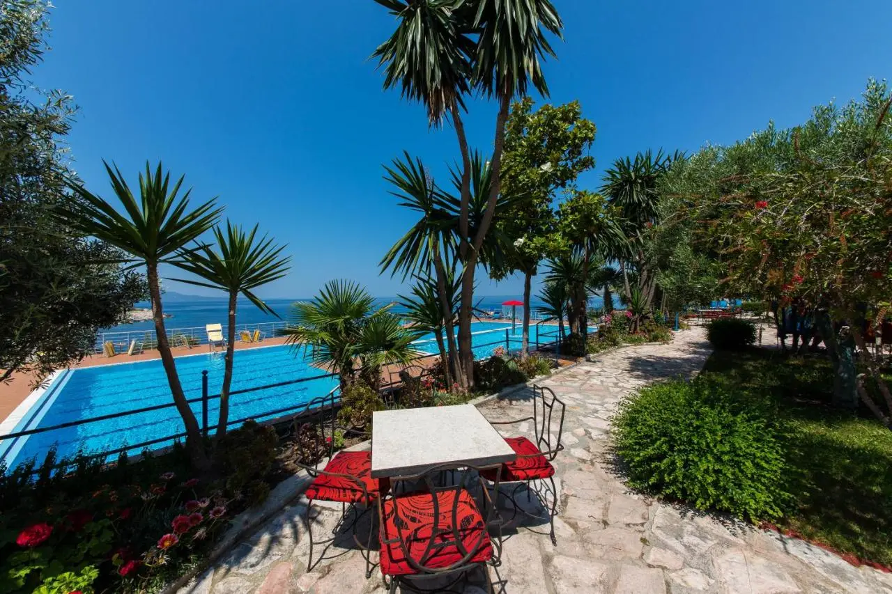 Hotel Bahamas