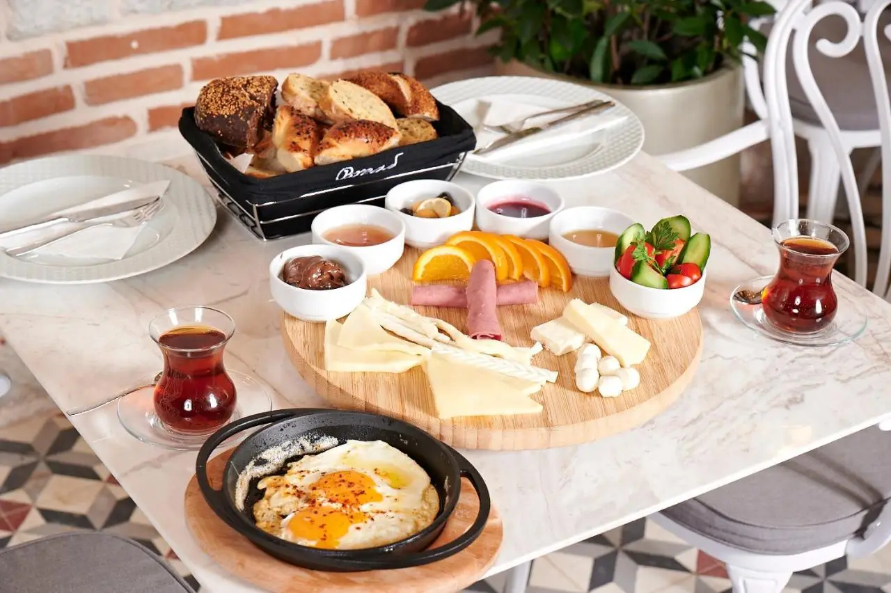 Livinton İstanbul Ataşehir