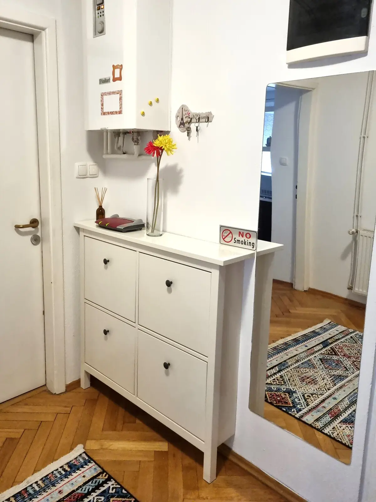 Bell Apartment