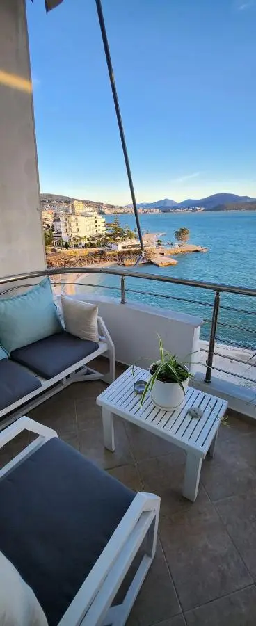 Βeachfront Luxury Apartments SARANDE