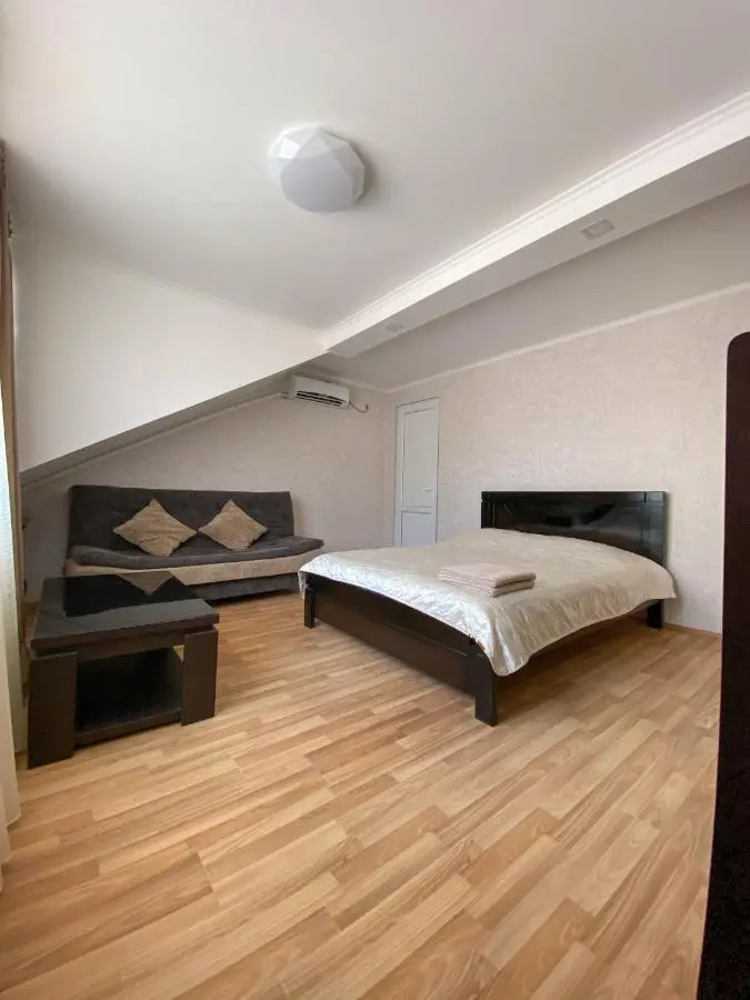 Guest House IBERIA