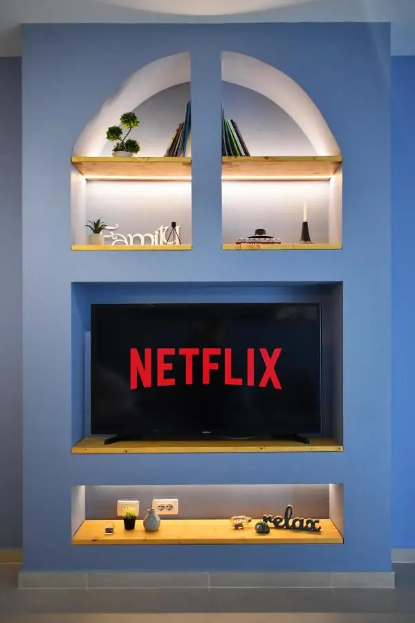 Vibrant Apartment