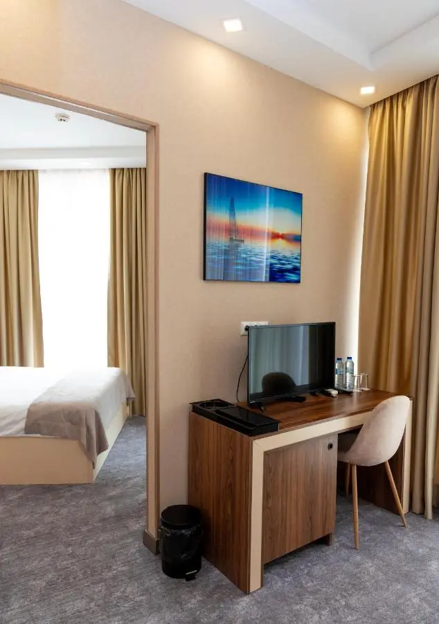 Aniko Hotel