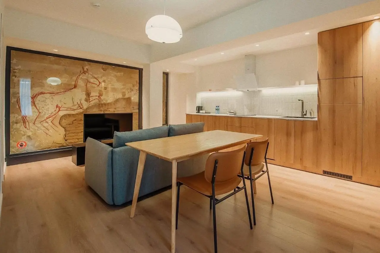 Artifact Apart Hotel
