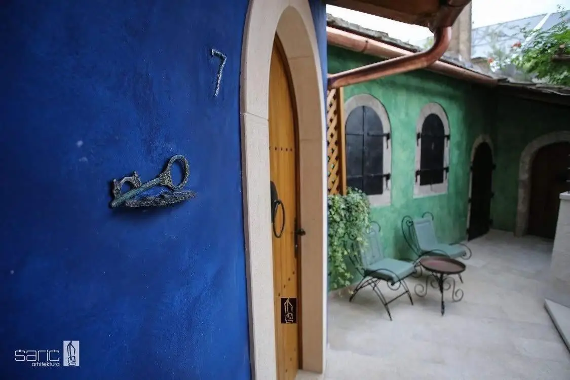 Ali Baba Apartment