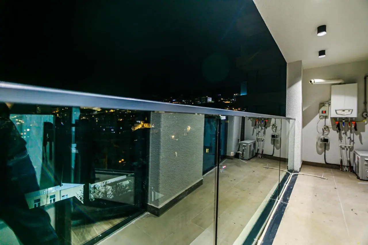 SUNSET Lux Apartment on Baku