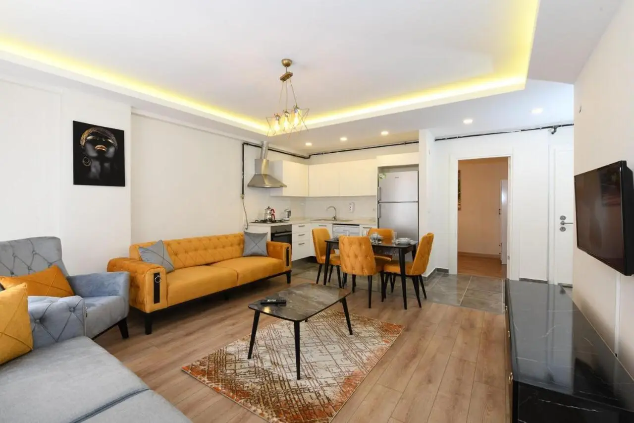 Kardes Apartment