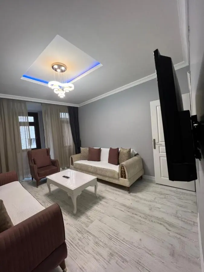 TAKSİM CMLM Suit