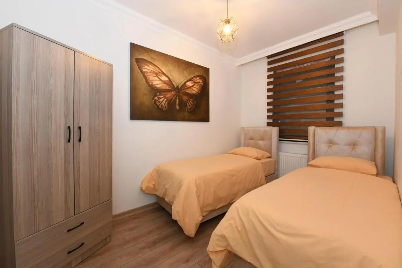Kardes Apartment
