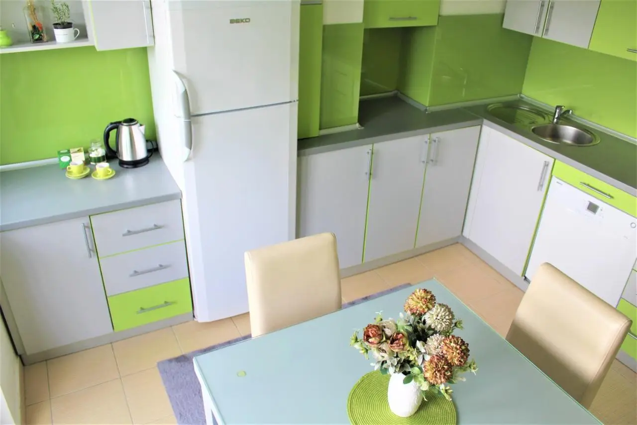 GREEN Apartment