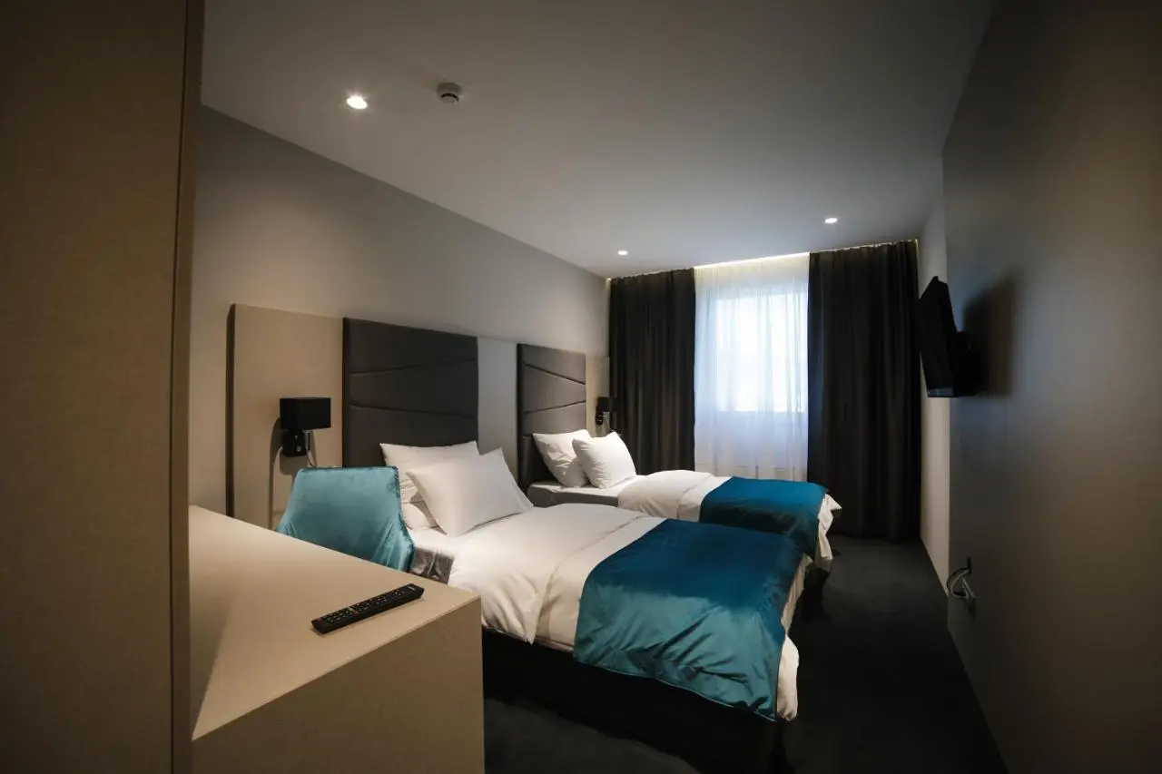 Hotel Bank