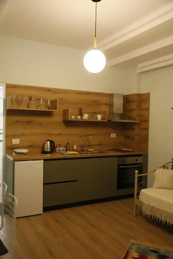 Illyrian studio apartment 2