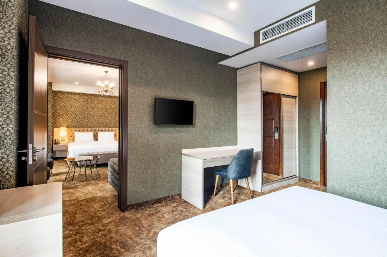 Highgarden Hotel