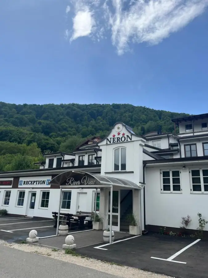 Hotel Neron Bihać