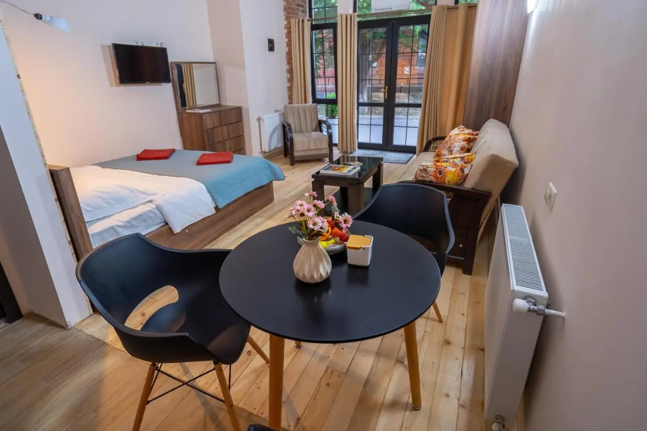 Wine Inn Borjomi Aparthotel