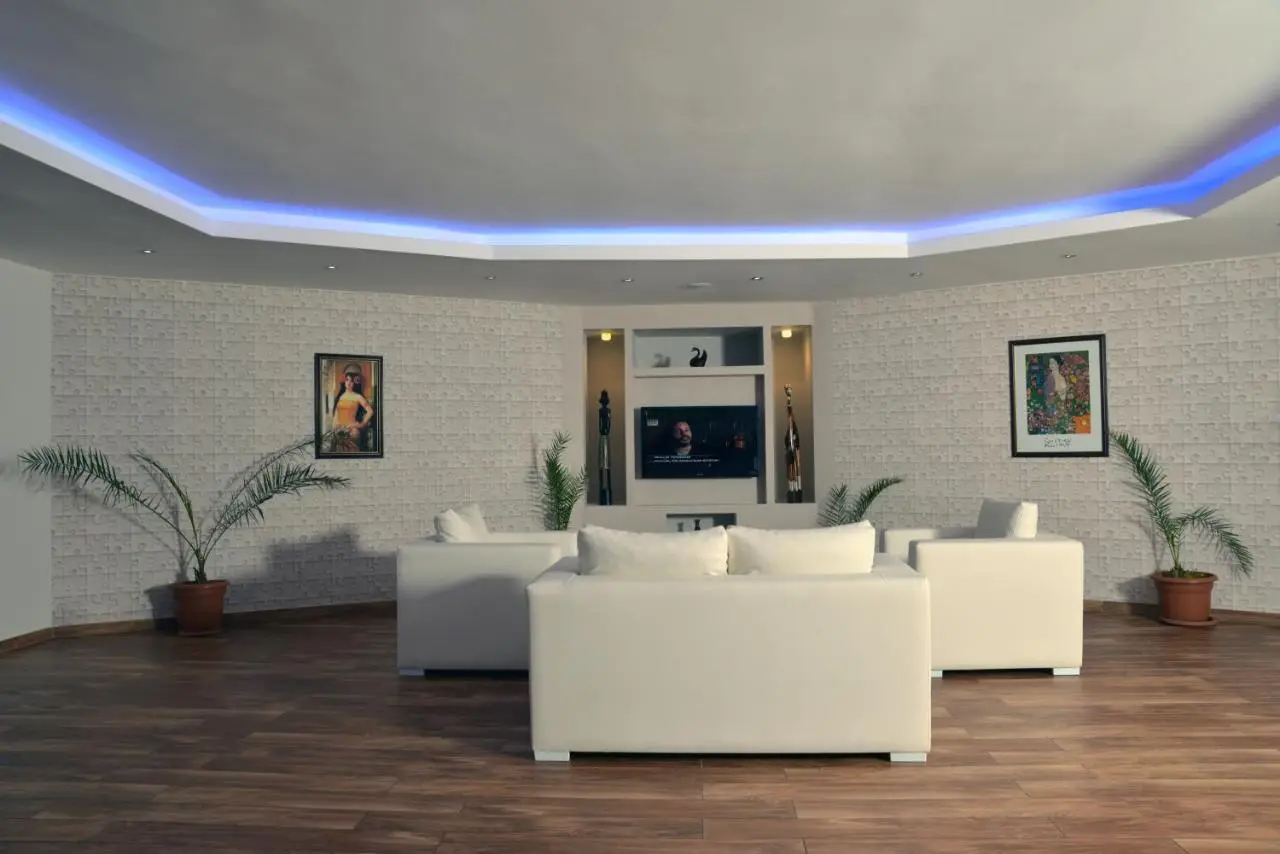 Sundia By Liberty Suncity