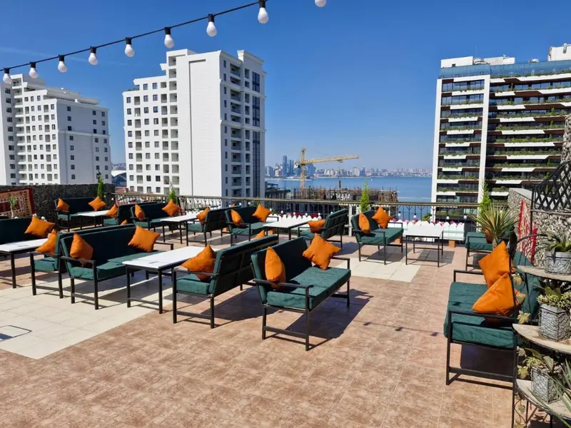 Nur Hotel & Terrace Cafe