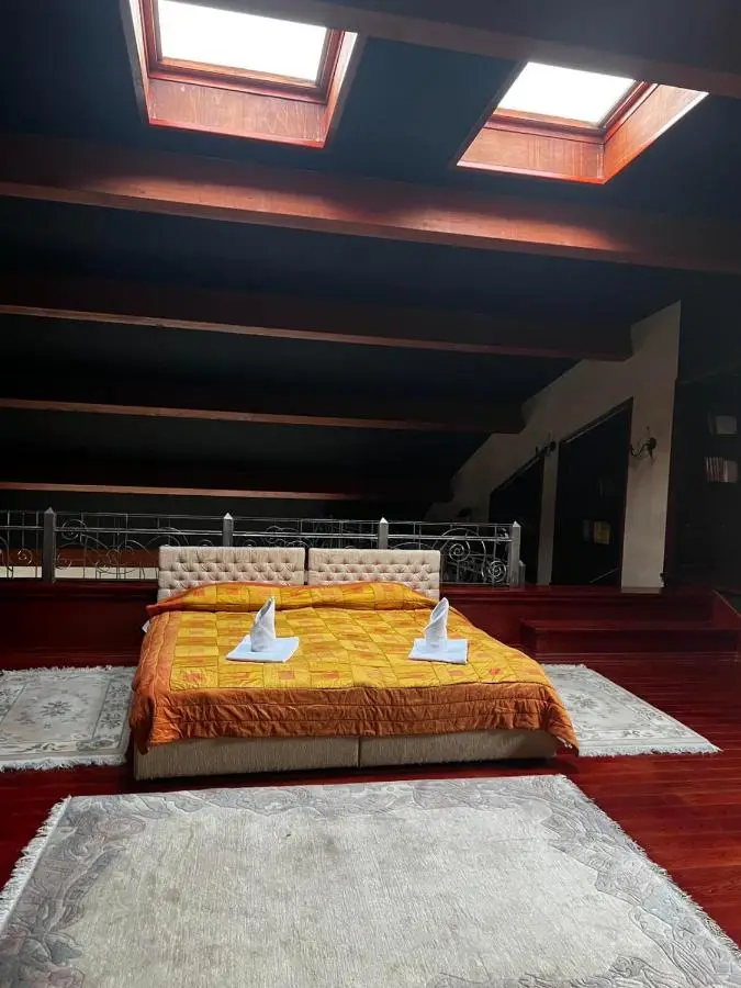 MICHELE Hotel