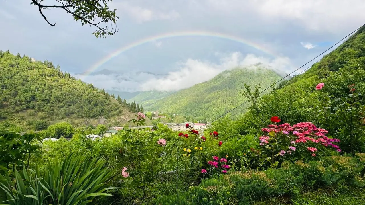 ლენტეხის მთის სასტუმრო - Lentekhi Mountain Inn