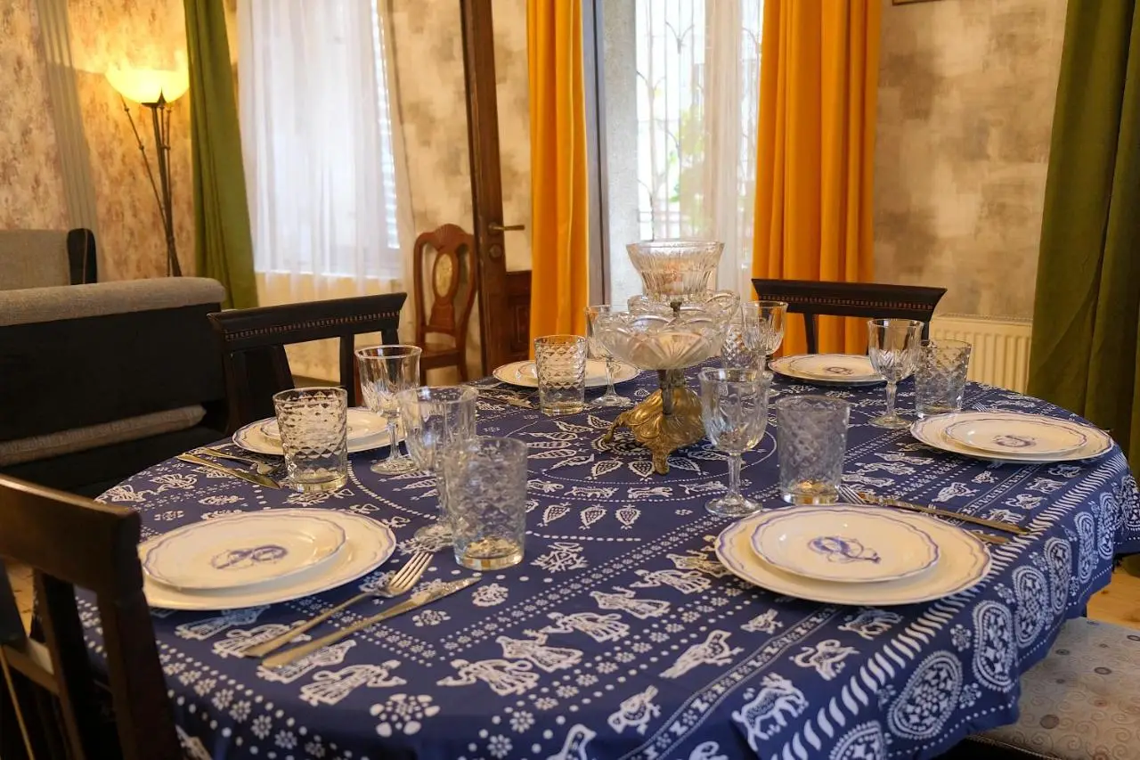 BFG Suites Leselidze