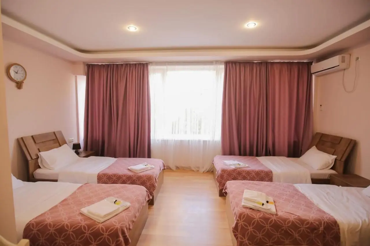Hotel Caucasus