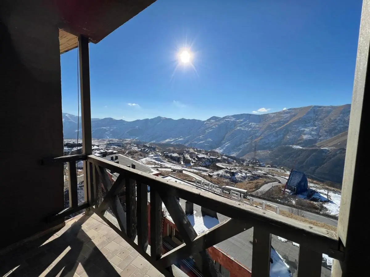 Mountain Cricket Chalets and Apartments Gudauri