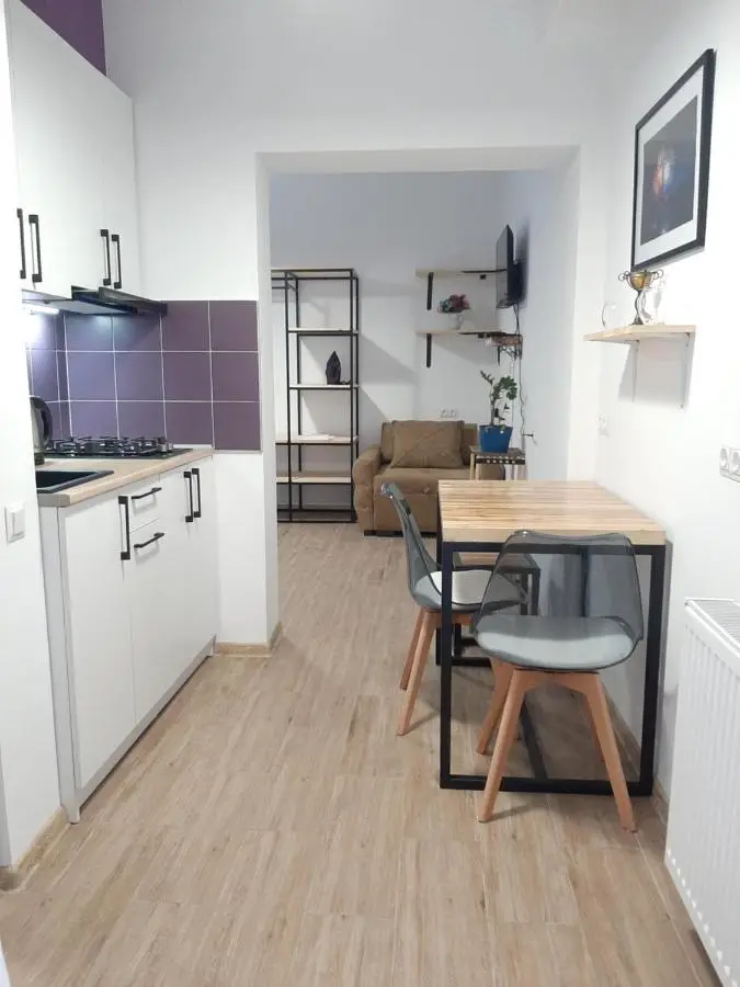 Style Apartment with Courtyard
